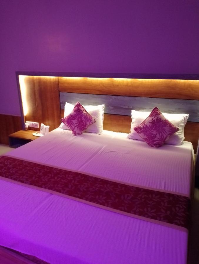 Hotel City Park Ґувахаті Екстер'єр фото