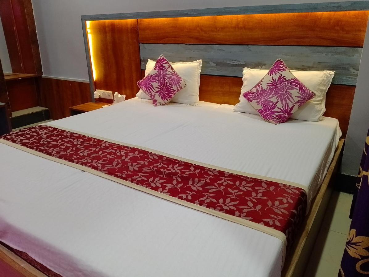 Hotel City Park Ґувахаті Екстер'єр фото